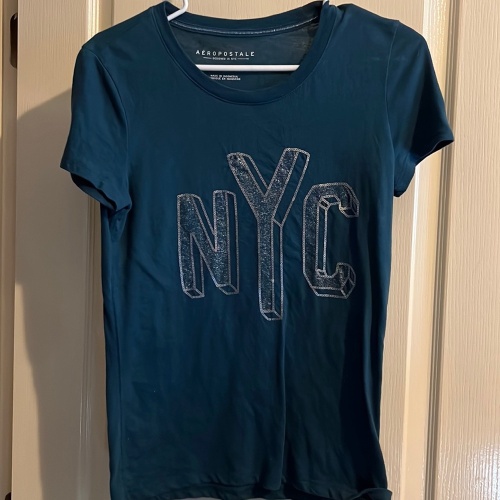Aeropostal t-shirt